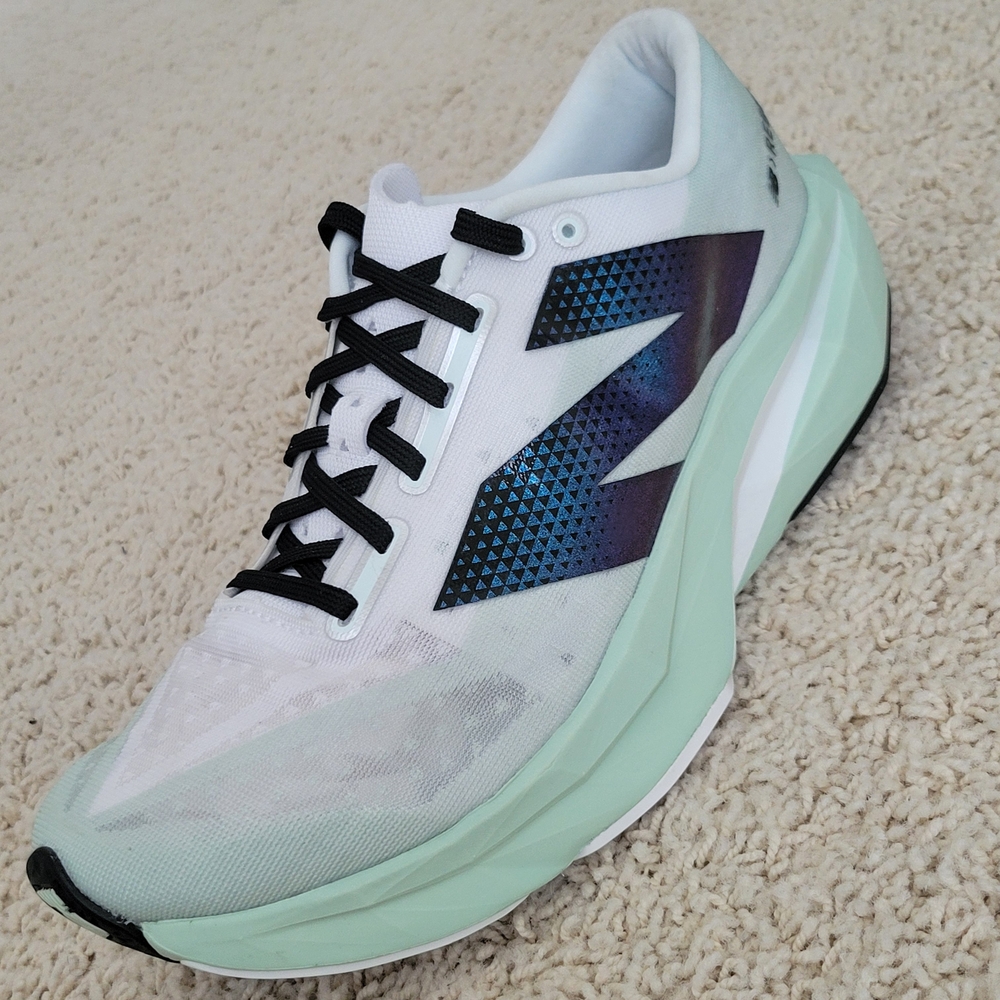 New Balance Fuel Cell Rebel v4 Men’s Shoes 9D Lightweight Trainers Running